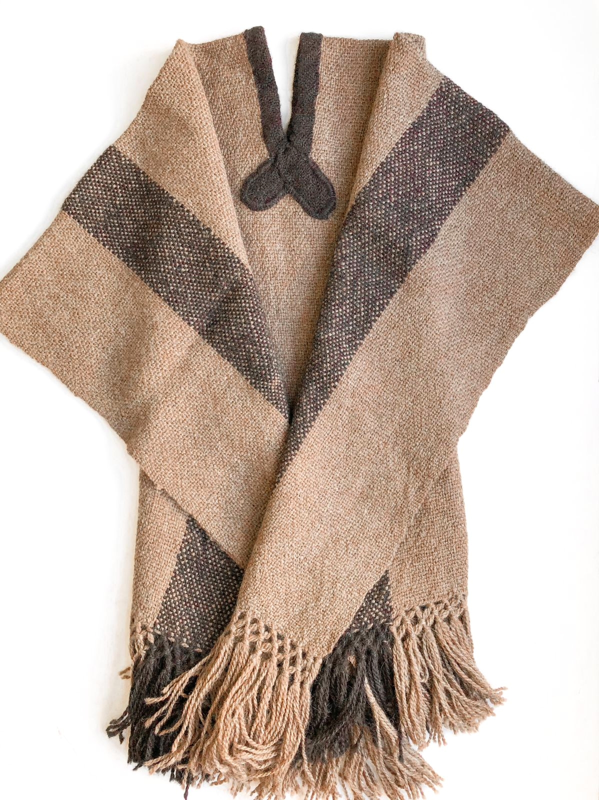 PONCHO CRIOLLO (MARRÓN C/NEGRO)